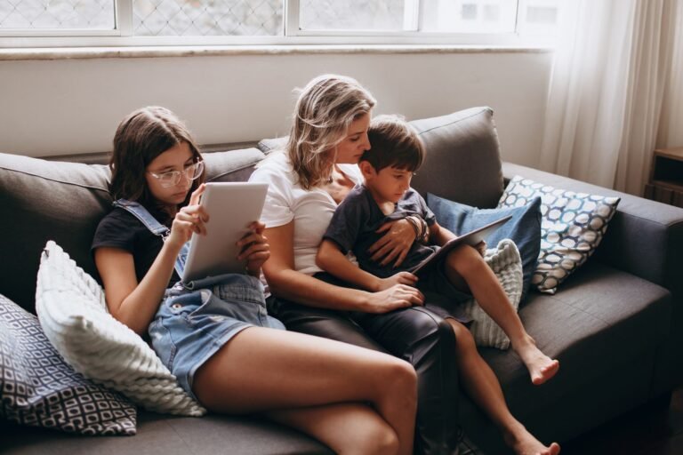 Age-Specific Screen Time Strategies for Happy Families - familyflourish