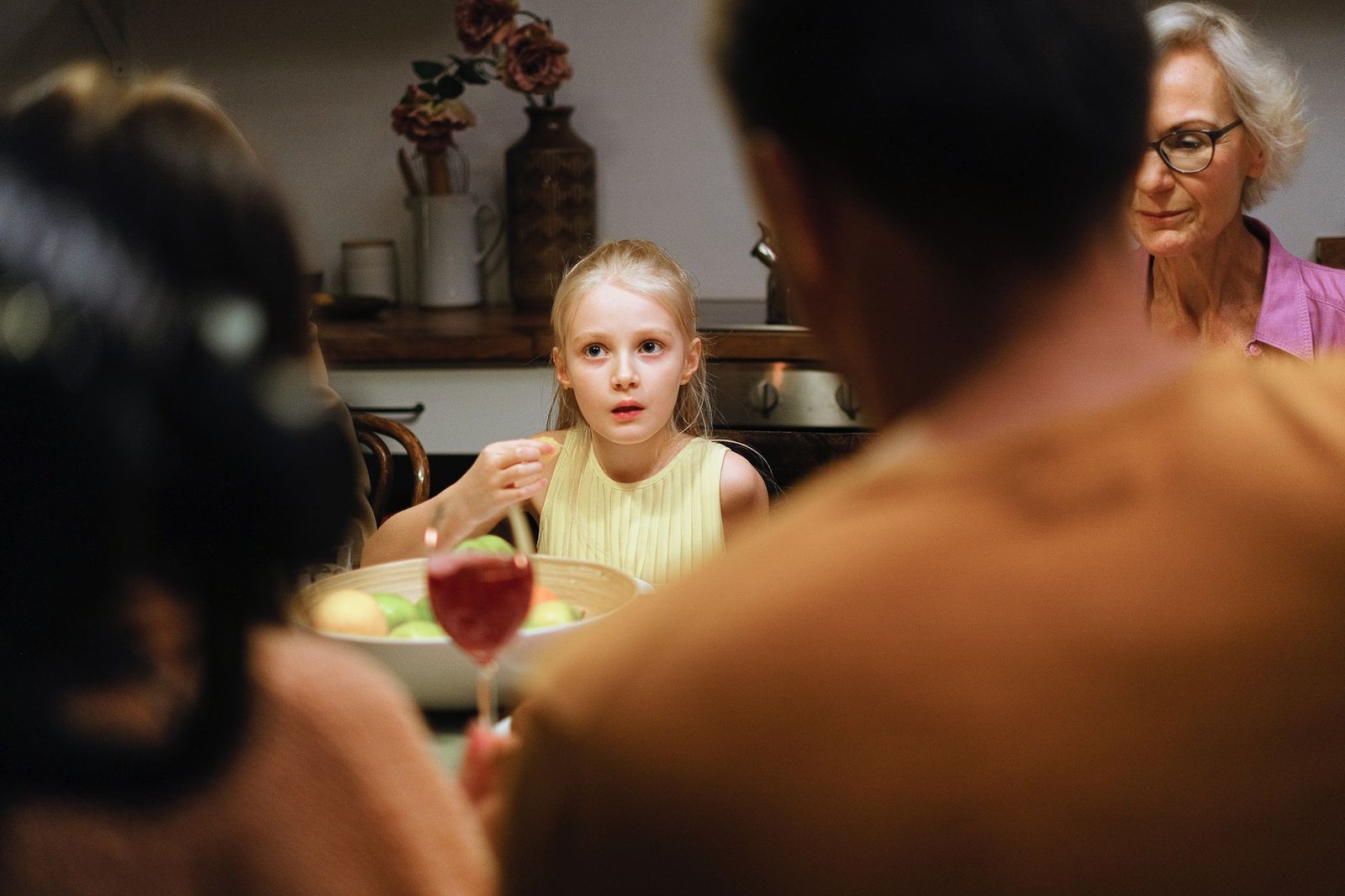 The Power of the Family Meal (And It's Not About the Food) — 5 Science-Backed Habits to Build Stronger Family Bonds Today