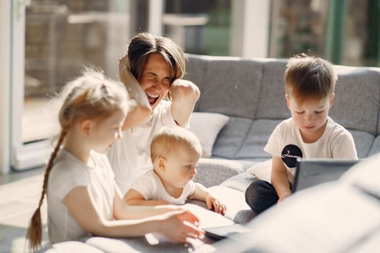 A bright lifestyle photo depicting 5 simple family routines that boost connection and reduce stress.